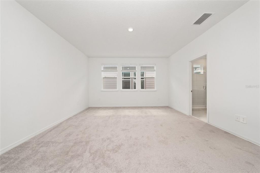 Image 27 of property listing at 16277 HONEY HARVEST STREET, Winter Garden, FL 34787