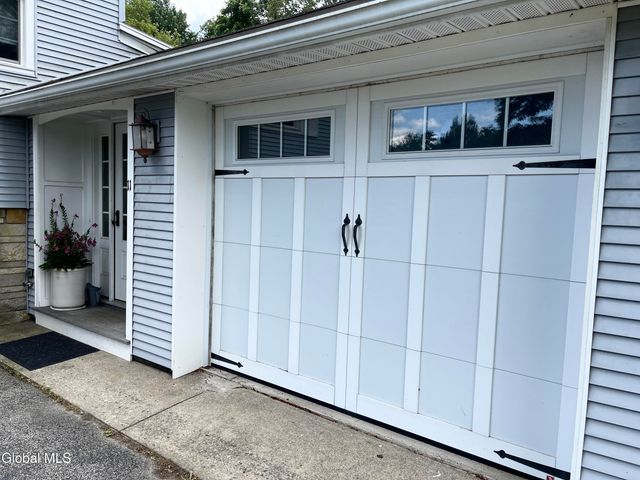 11 Hughes Court, Queensbury, NY 12804