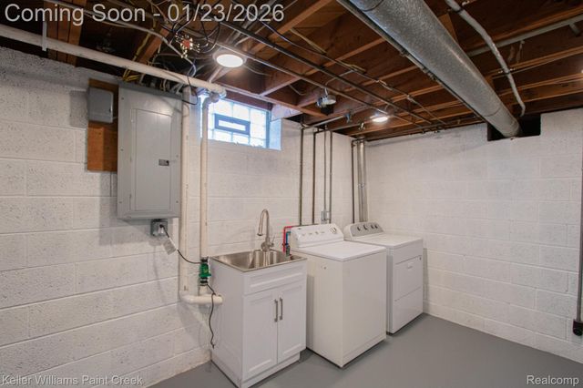 5617 Westfalen Drive, Shelby Charter Township, MI 48317