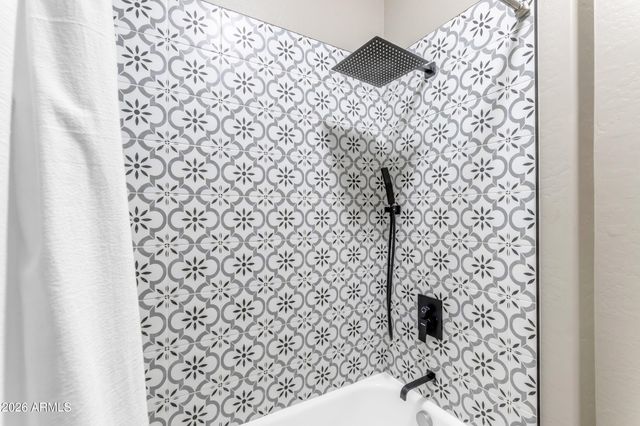 3296 E VALLEJO Court, Gilbert, AZ 85298