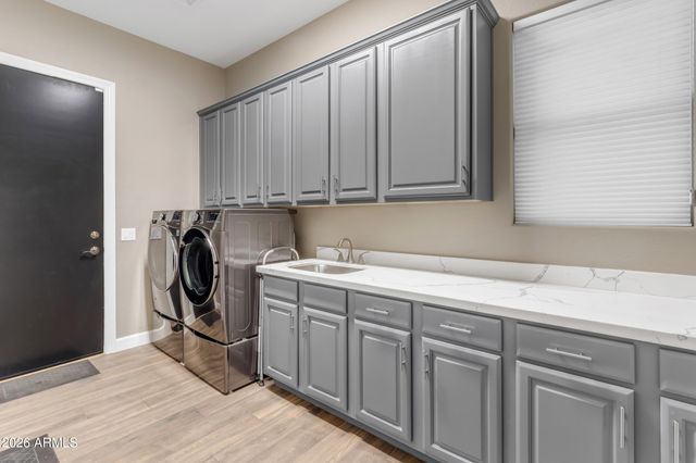 3296 E VALLEJO Court, Gilbert, AZ 85298