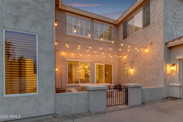 3296 E VALLEJO Court, Gilbert, AZ 85298