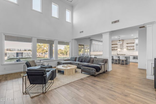 3296 E VALLEJO Court, Gilbert, AZ 85298