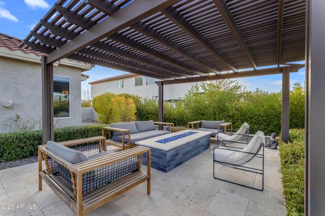 3296 E VALLEJO Court, Gilbert, AZ 85298