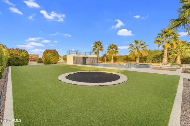 3296 E VALLEJO Court, Gilbert, AZ 85298