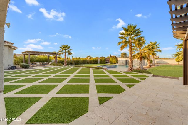 3296 E VALLEJO Court, Gilbert, AZ 85298