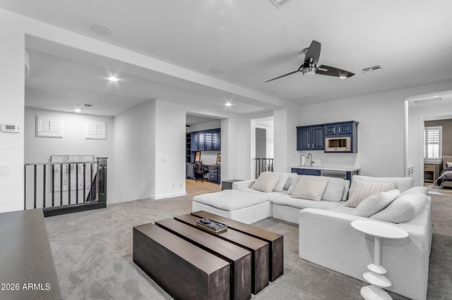 3296 E VALLEJO Court, Gilbert, AZ 85298