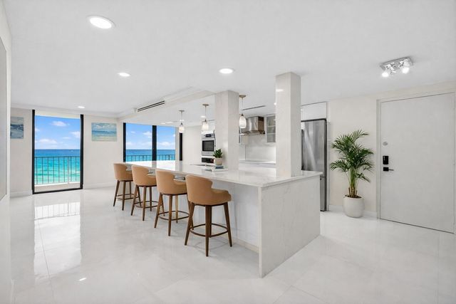 3400 S Ocean Boulevard 4 C I, Palm Beach, FL 33480