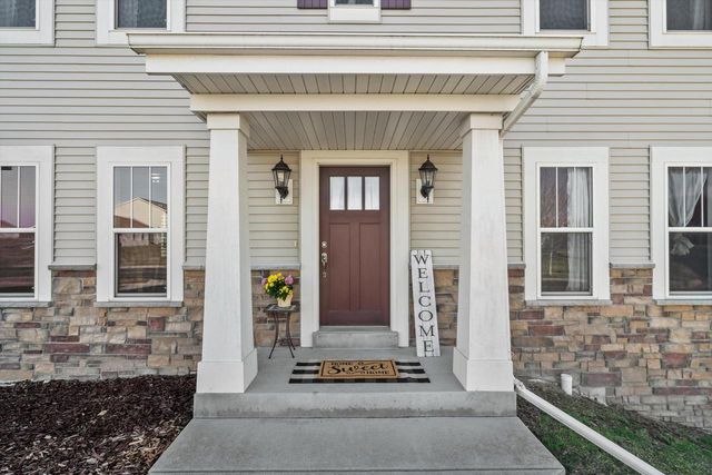 619 Arlington WAY, Watertown, WI 53094