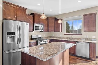 619 Arlington WAY, Watertown, WI 53094