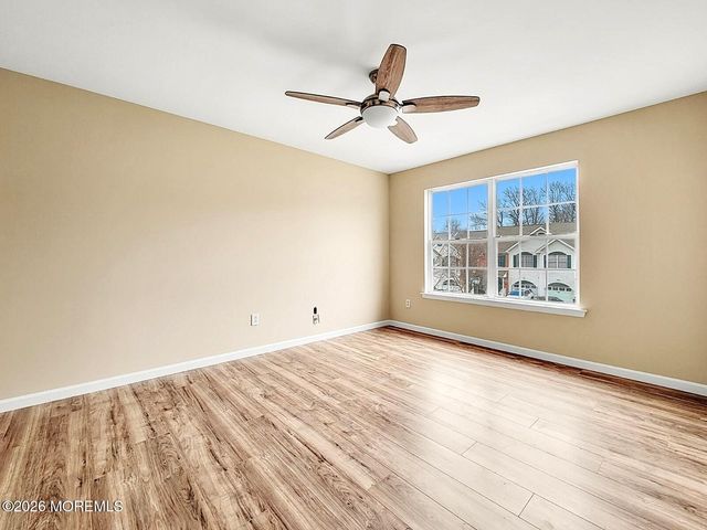 29 Heron Court, Manalapan, NJ 07726