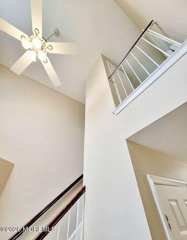 29 Heron Court, Manalapan, NJ 07726