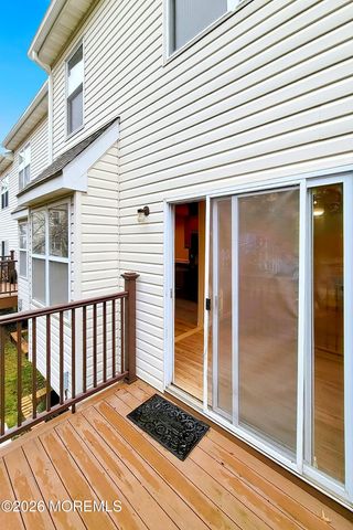 29 Heron Court, Manalapan, NJ 07726