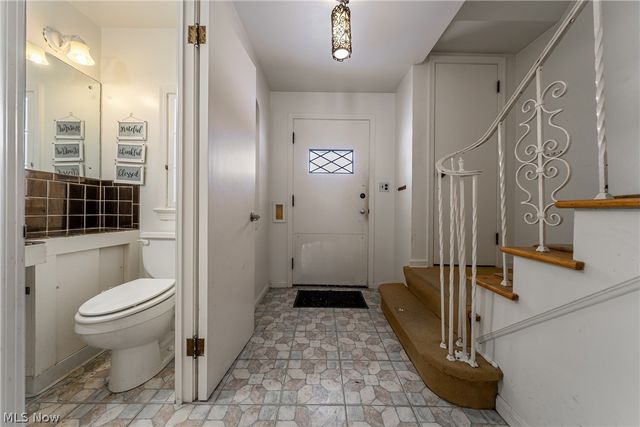 4602 College Road, South Euclid, OH 44121