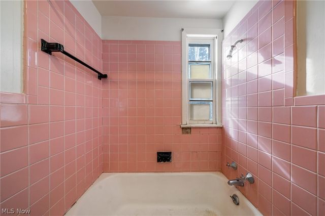 4602 College Road, South Euclid, OH 44121