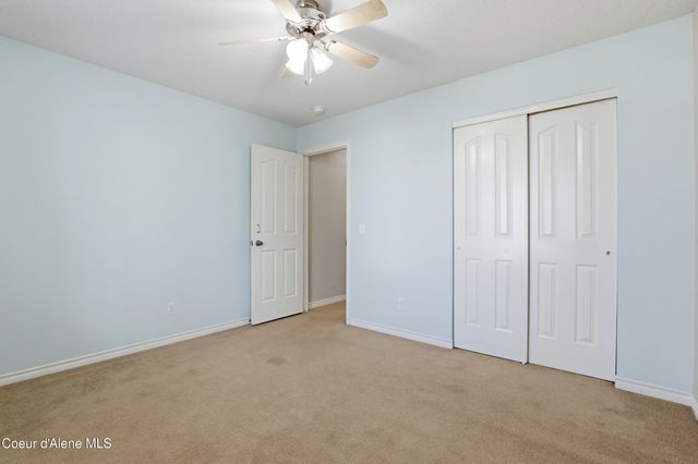 9571 N Macie LOOP, Hayden, ID 83835