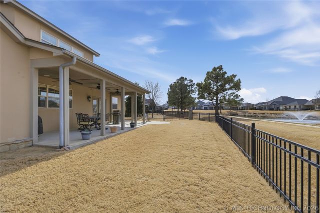 8410 S Nogales Avenue W, Tulsa, OK 74132