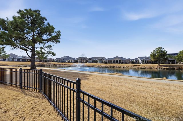 8410 S Nogales Avenue W, Tulsa, OK 74132