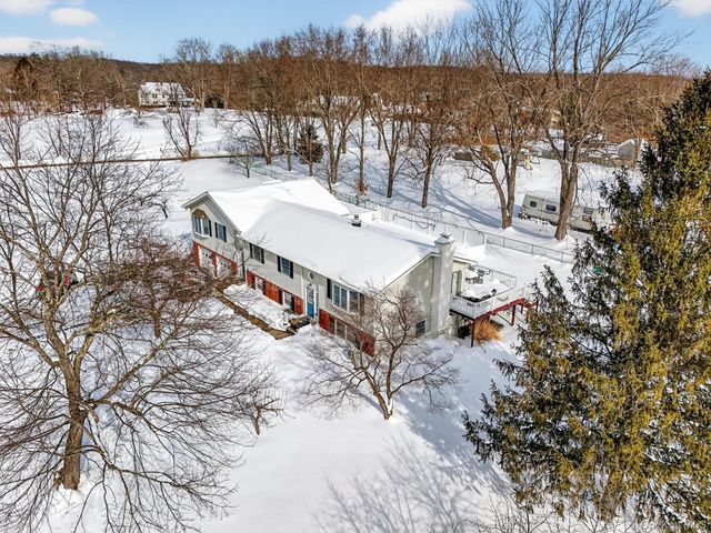 32 Louise Lane, Hopewell Junction, NY 12533