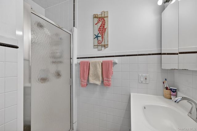 32 Louise Lane, Hopewell Junction, NY 12533