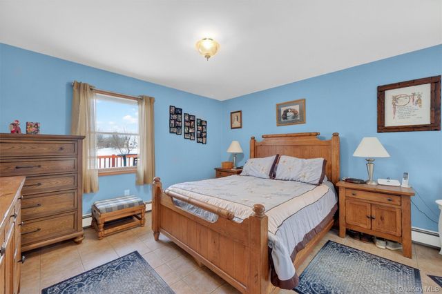 32 Louise Lane, Hopewell Junction, NY 12533