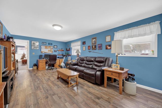 32 Louise Lane, Hopewell Junction, NY 12533