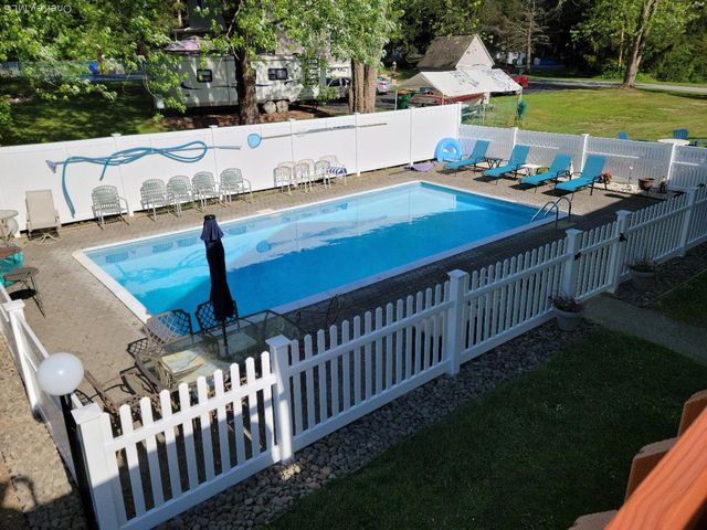 32 Louise Lane, Hopewell Junction, NY 12533