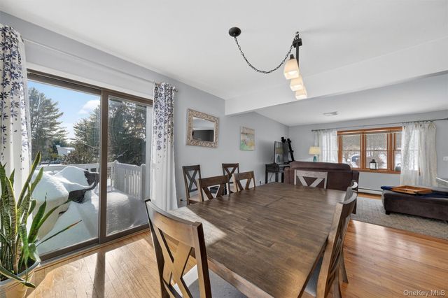 32 Louise Lane, Hopewell Junction, NY 12533