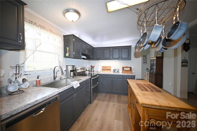 202 Coker Court, York, SC 29745