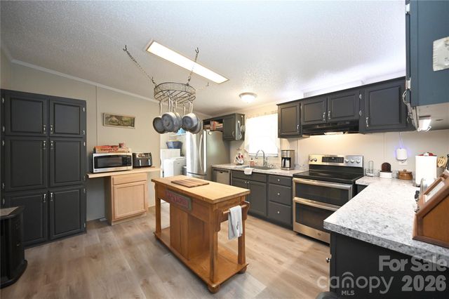 202 Coker Court, York, SC 29745