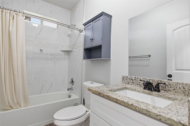 707 E College Street, Terrell, TX 75160