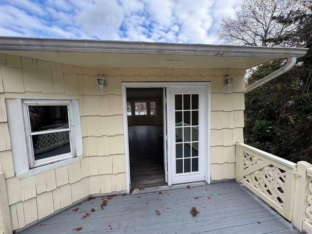 20 Westfield Road, Coram, NY 11727