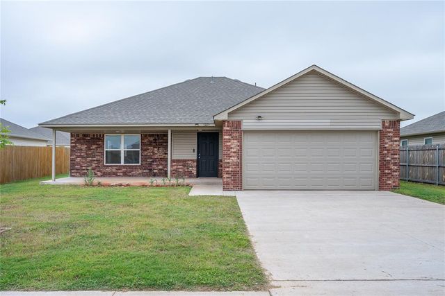 1025 S Colt Lane, Mustang, OK 73064
