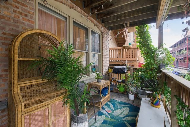 827 W LAWRENCE Avenue 1S, Chicago, IL 60640