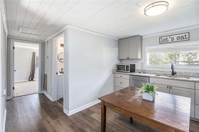 12 Franklin Drive, Cartersville, GA 30120