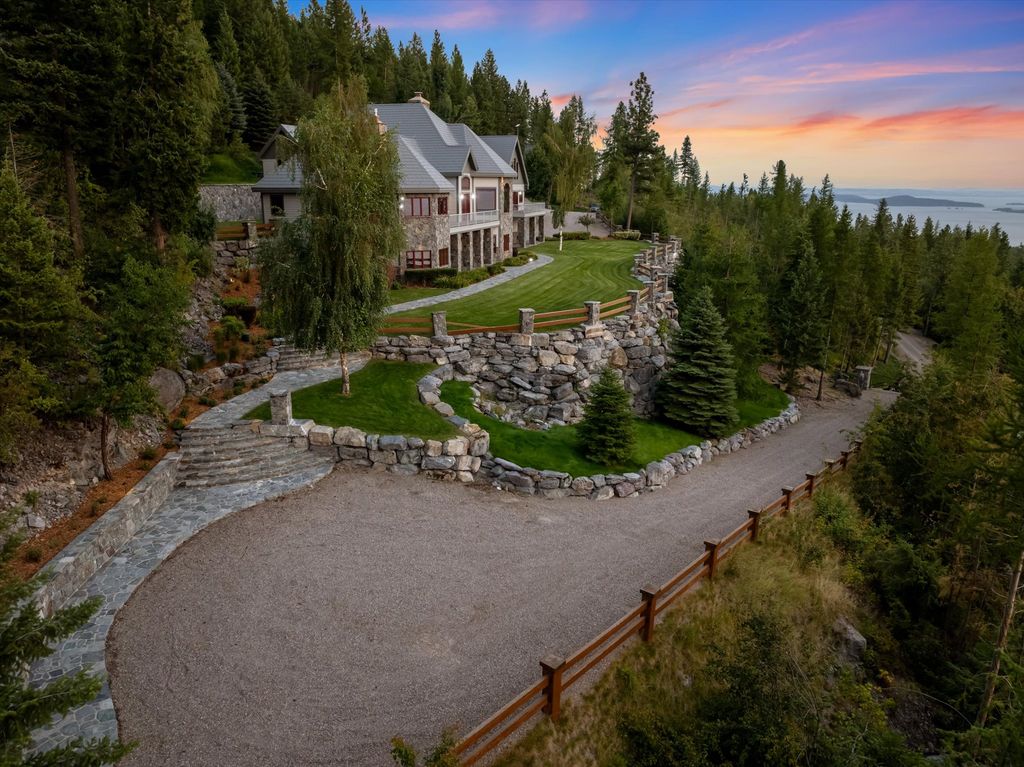 31572 Lake To Sky Drive, Bigfork, MT 59911 photo 2