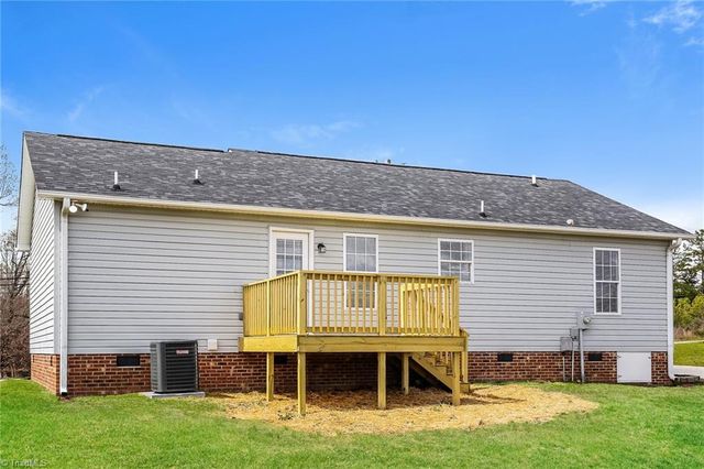 2 Big Buck Court, Thomasville, NC 27360