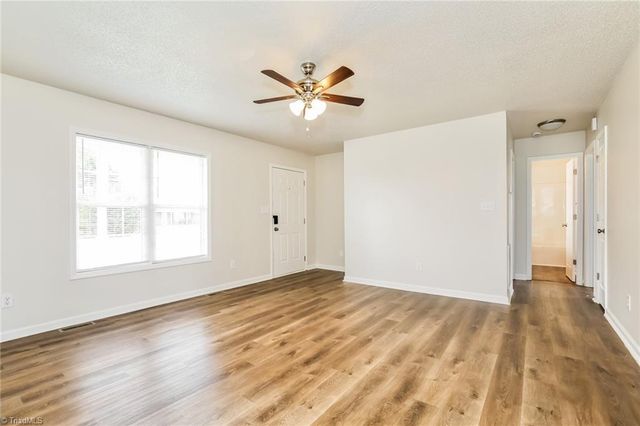 2 Big Buck Court, Thomasville, NC 27360