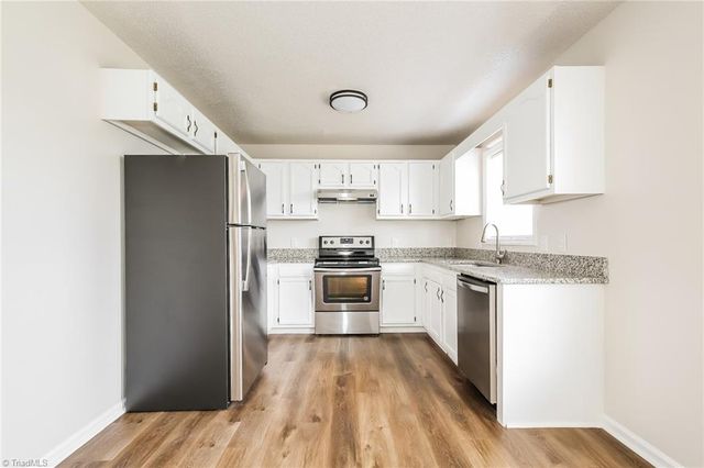 2 Big Buck Court, Thomasville, NC 27360