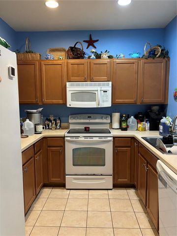 3825 45TH TERRACE W 104, Bradenton, FL 34210