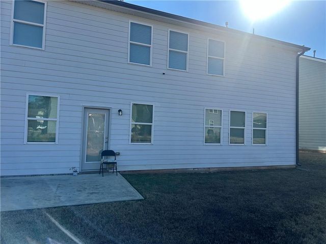 7226 Gladstone Circle, Lithonia, GA 30038