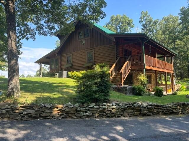 863 Porch Rock Road, Pikeville, TN 37367