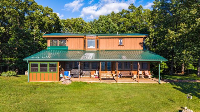 863 Porch Rock Road, Pikeville, TN 37367