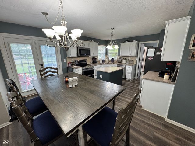 1163 Clark Drive, Greenwood, IN 46143