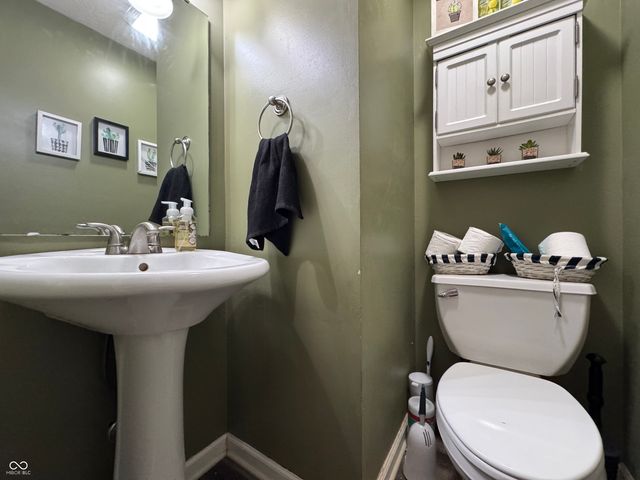 1163 Clark Drive, Greenwood, IN 46143