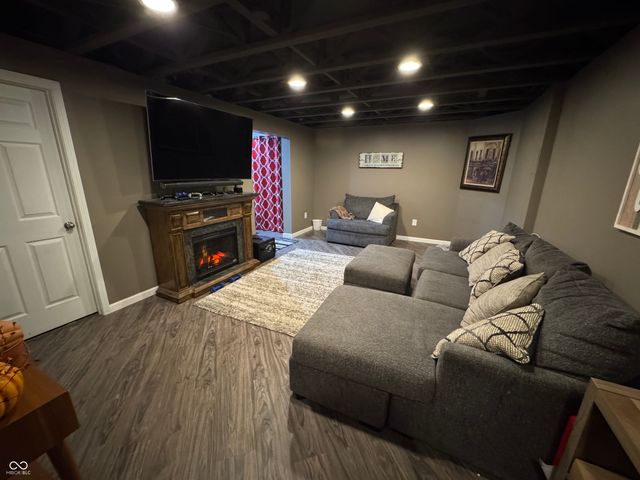 1163 Clark Drive, Greenwood, IN 46143