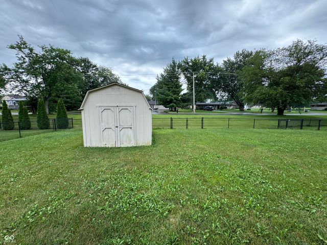 1163 Clark Drive, Greenwood, IN 46143