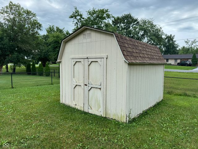 1163 Clark Drive, Greenwood, IN 46143