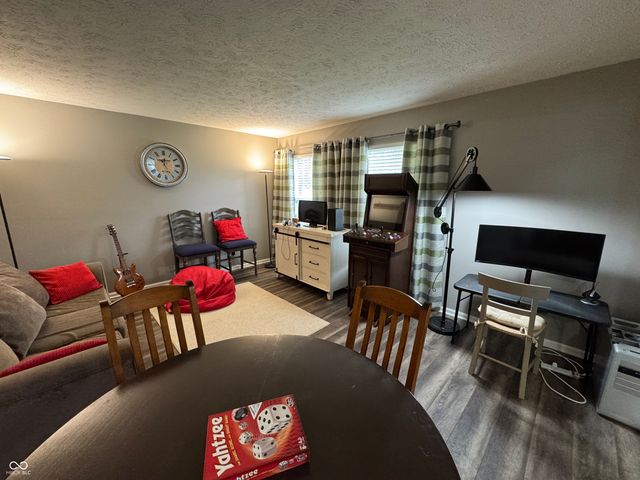 1163 Clark Drive, Greenwood, IN 46143