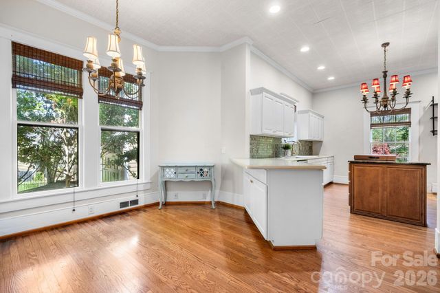 130 N Mulberry Street, Statesville, NC 28677